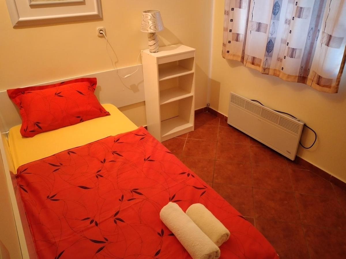 Apartments Kosevic Осиек Экстерьер фото