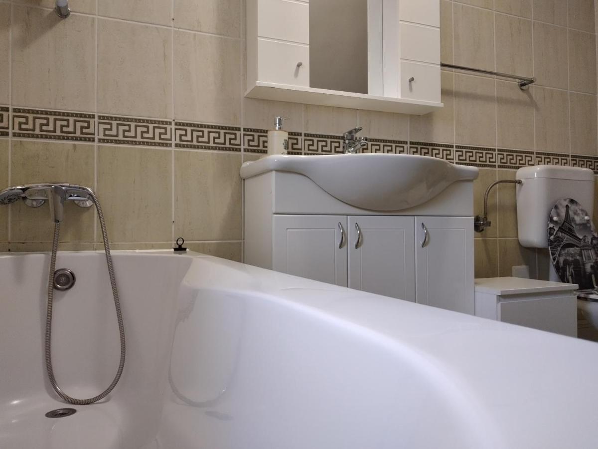 Apartments Kosevic Осиек Экстерьер фото