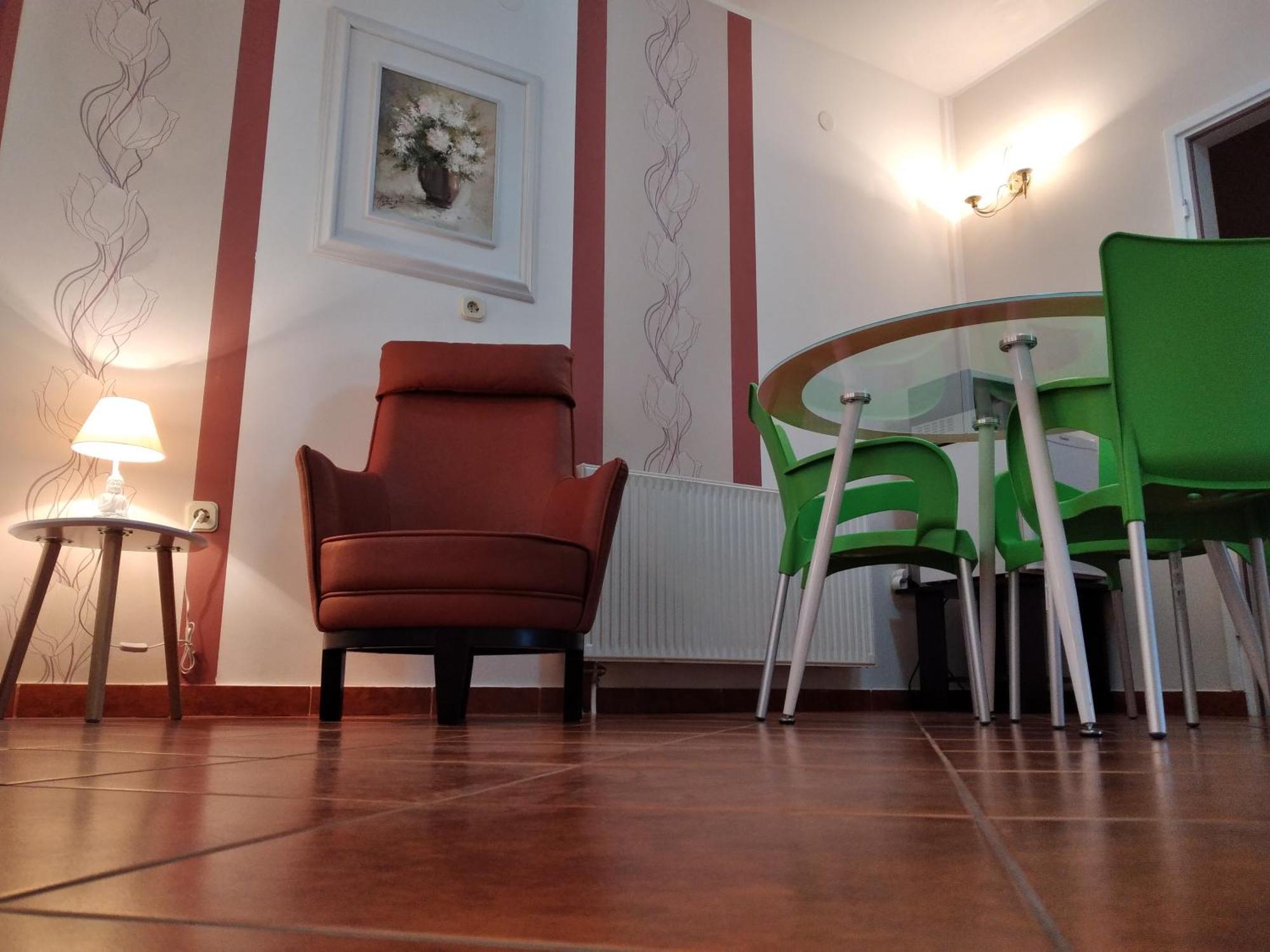 Apartments Kosevic Осиек Экстерьер фото