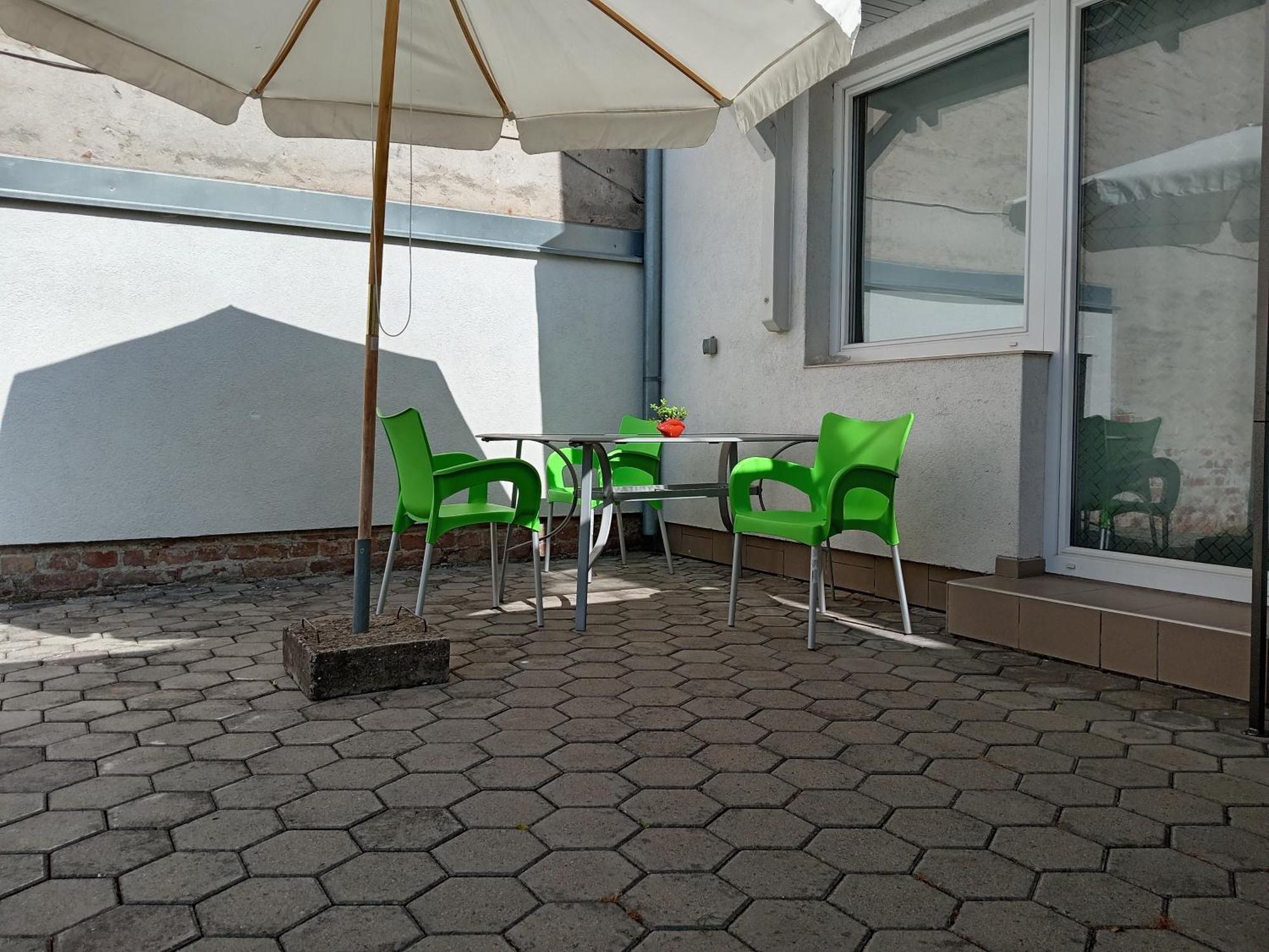 Apartments Kosevic Осиек Экстерьер фото