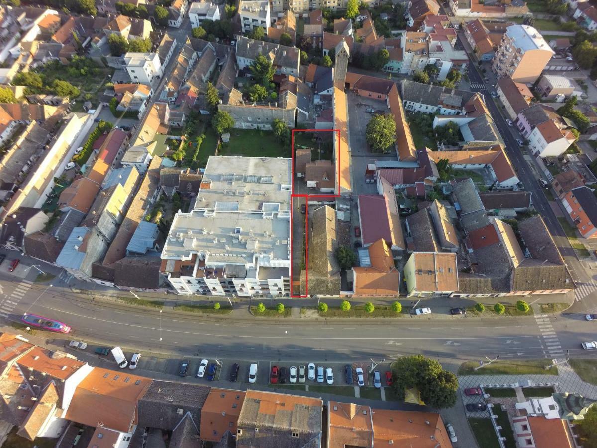 Apartments Kosevic Осиек Экстерьер фото
